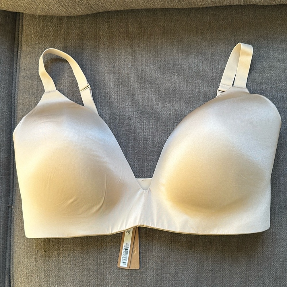 NWT SKIMS 40DDDD - lightly lined t shirt Demi bra color sand